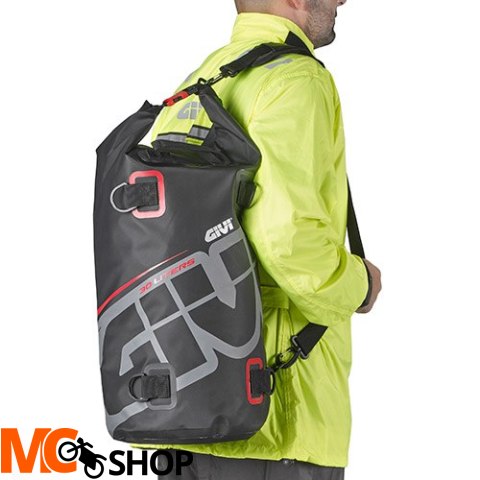 GIVI WODOODPORNA TORBA ROLKA NA SIEDZENIE 30L CZER GIVI WODOODPORNA TORBA ROLKA NA SIEDZENIE 30L CZER