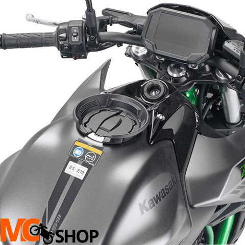 GIVI MOCOWANIE TANKLOCK KAWASAKI Z 650 (20 > 23) GIVI MOCOWANIE TANKLOCK KAWASAKI Z 650 (20 > 23)