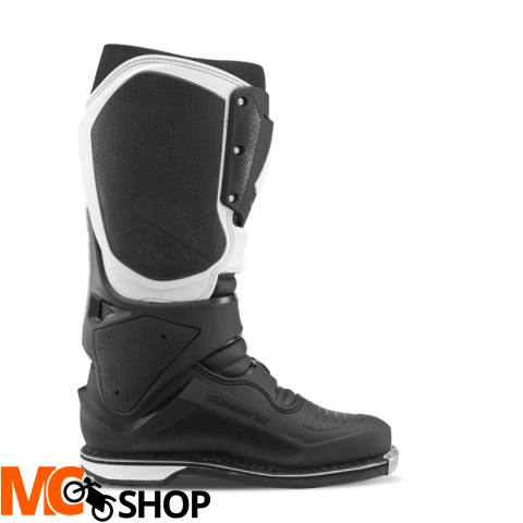 GAERNE BUTY CROSS/ENDURO MODEL SG-22 BLACK/WHITE GAERNE BUTY CROSS/ENDURO MODEL SG-22 BLACK/WHITE
